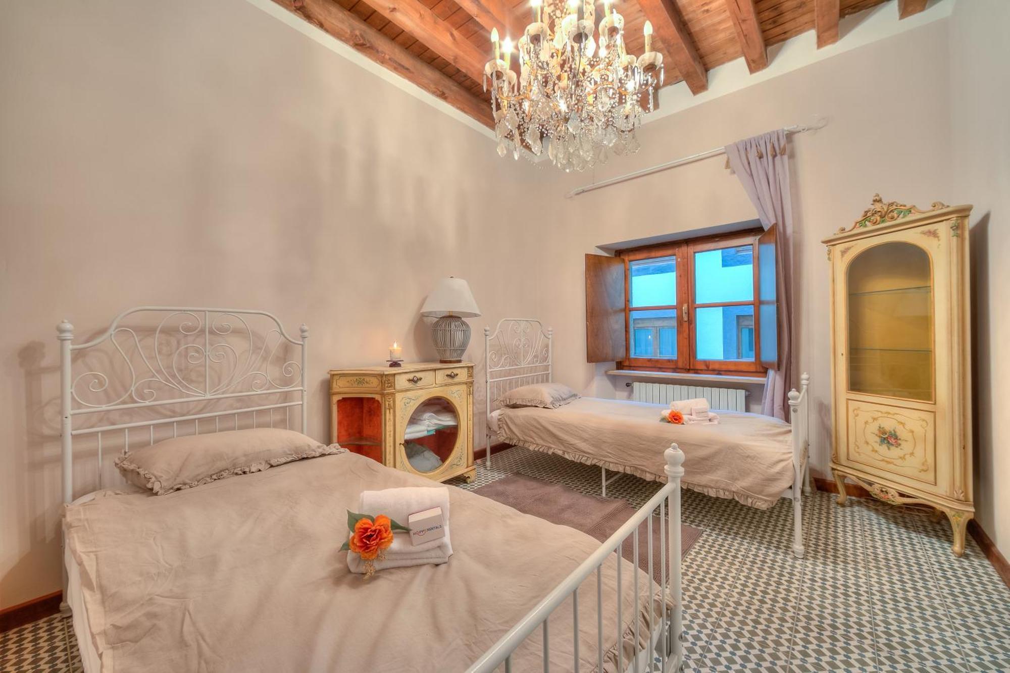 Laetitia Salo-Historic Center Near Lake - Happy Rentals Buitenkant foto